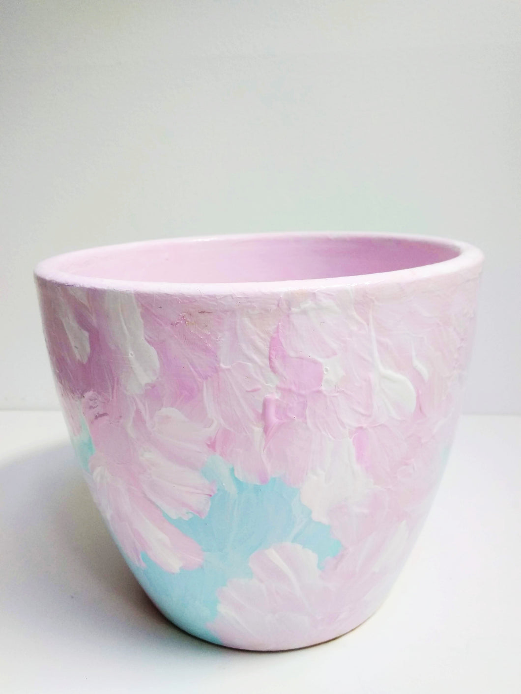 Handbemalter Blumentopf, in mehreren Größen und Farben erhältlich